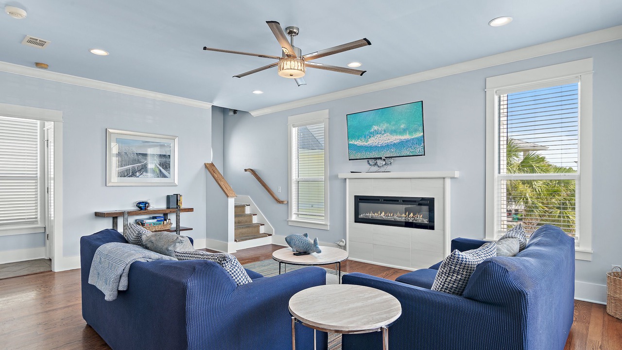 Photo of Livingroom in Emerald Waters Village