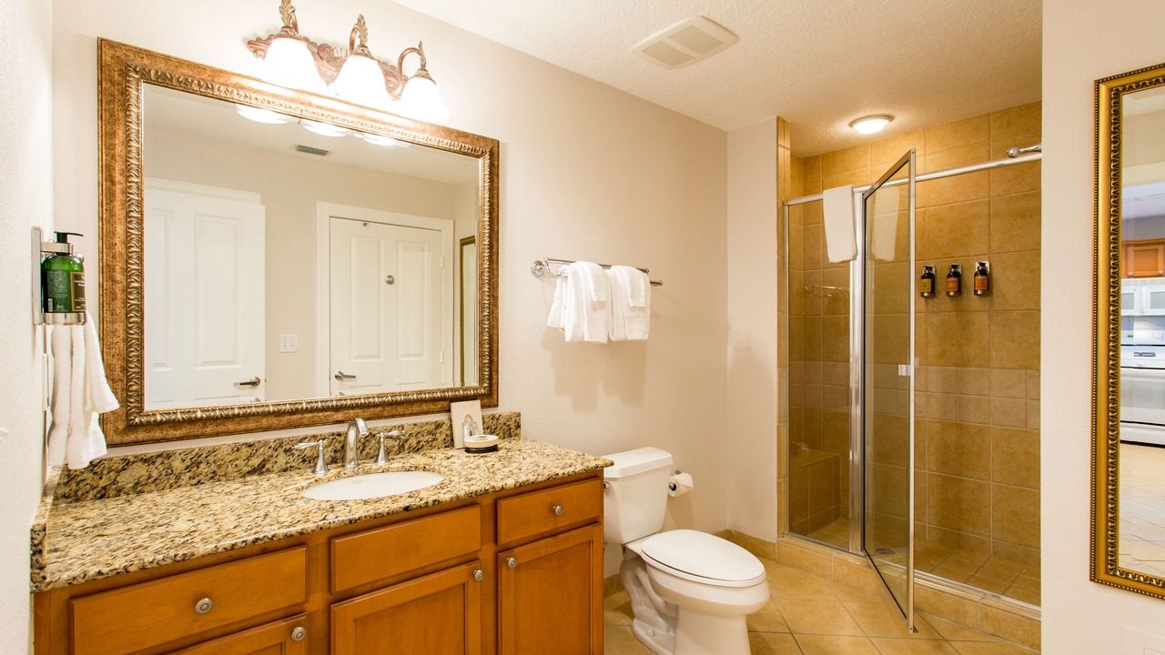 Photo of Bathroom in Reunion