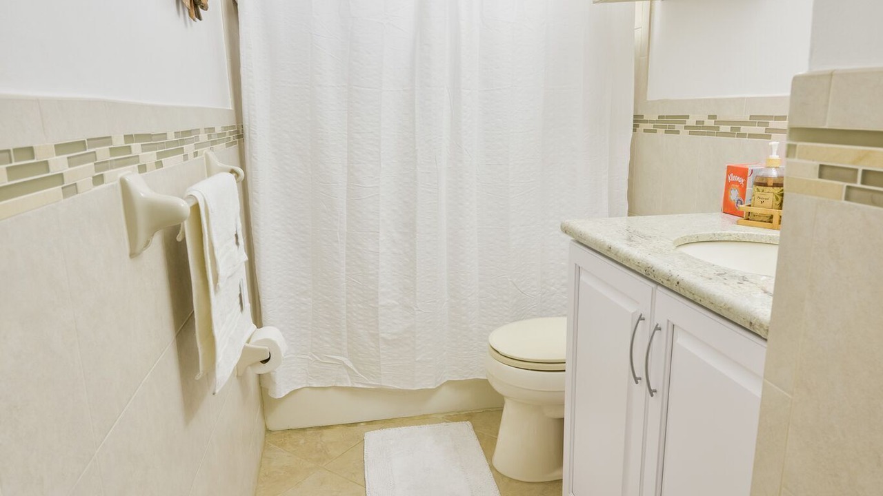 Photo of Bathroom in Key Colony Beach