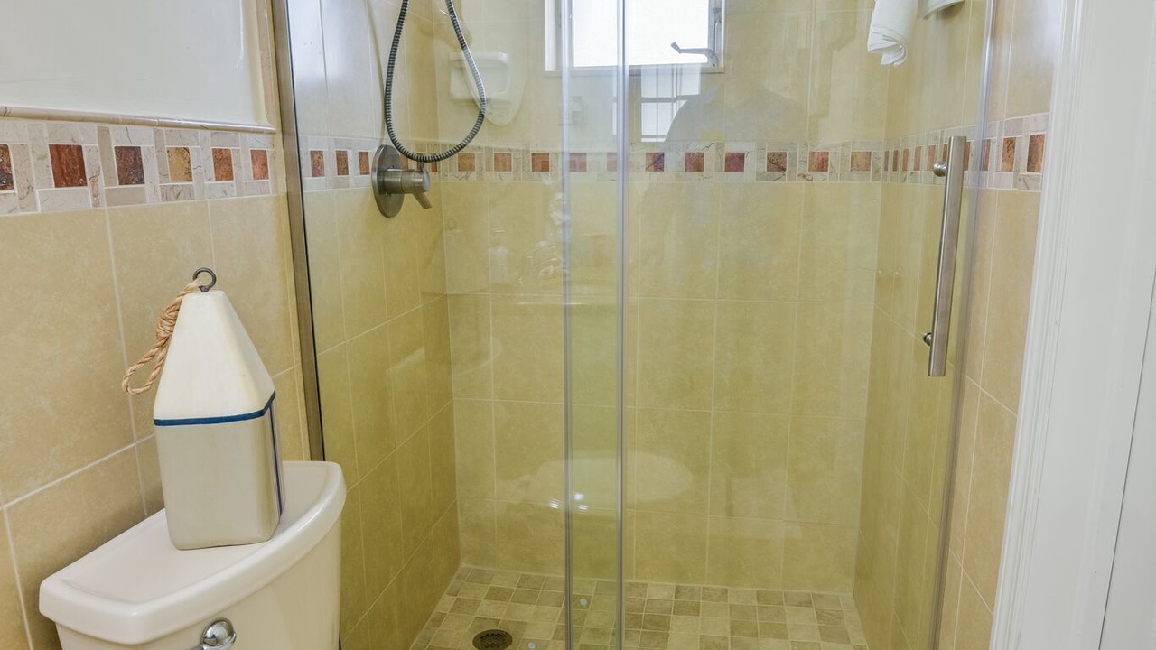 Photo of Bathroom in Key Colony Beach