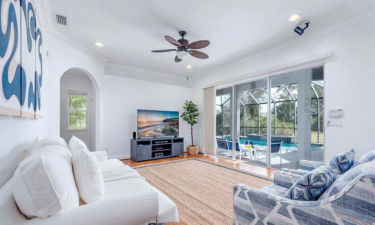 Photo of Outdoor in Mariner