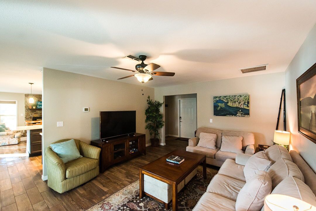 Photo of Bedroom in Dunnellon