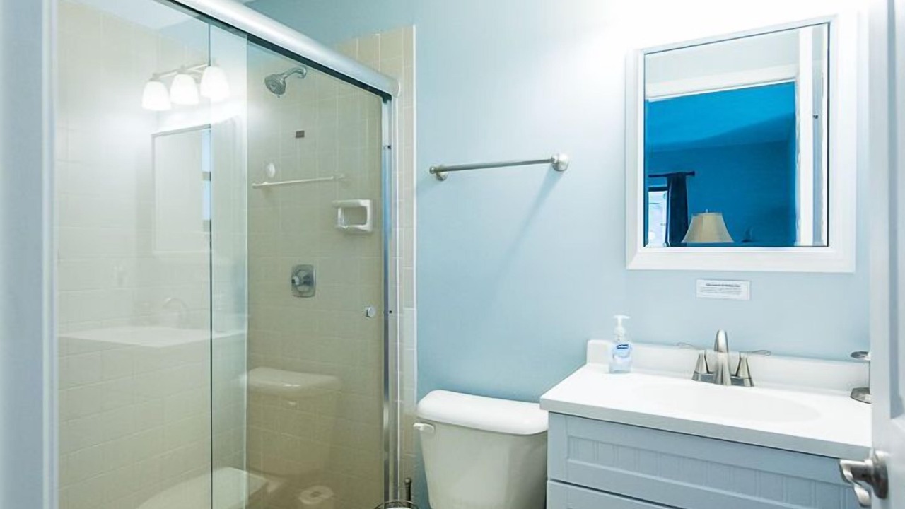 Photo of Bathroom in Dunnellon