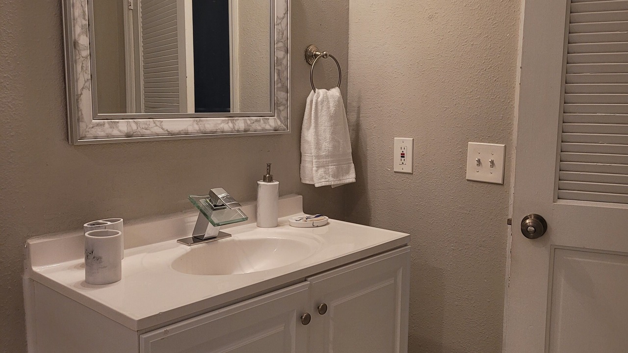 Photo of Bathroom in Indian River Estates