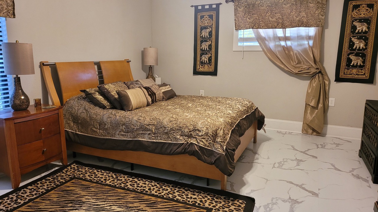 Photo of Bedroom in Indian River Estates