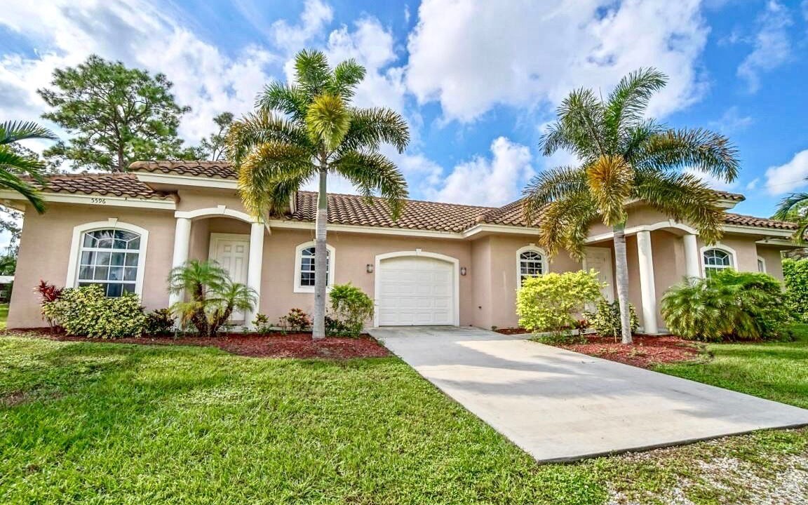 Photo of Outdoor in Lake Worth