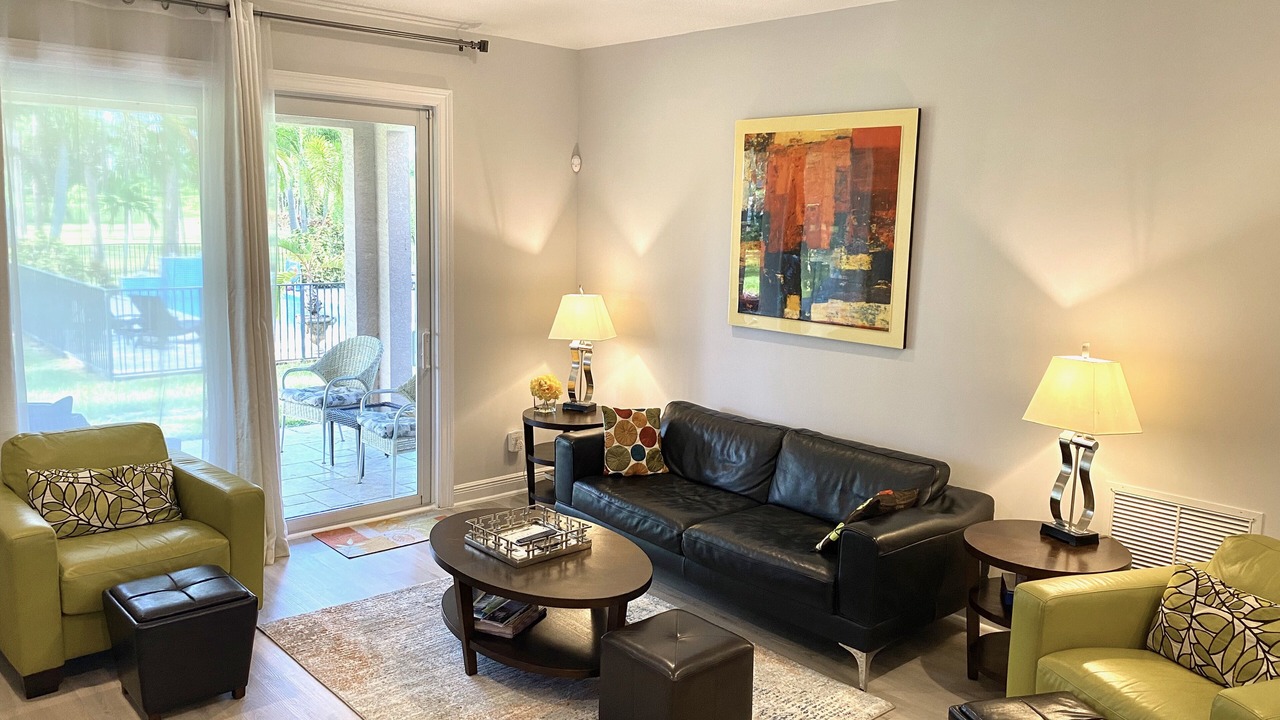 Photo of Livingroom in Lake Worth