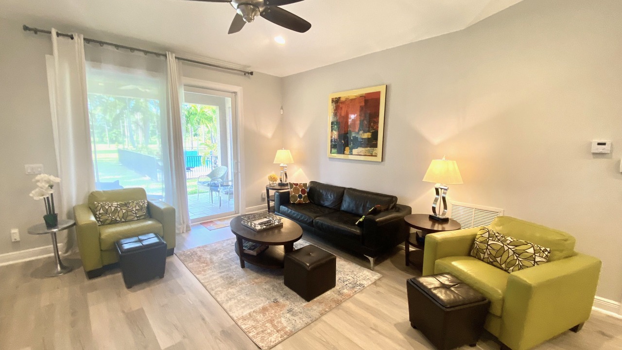 Photo of Livingroom in Lake Worth