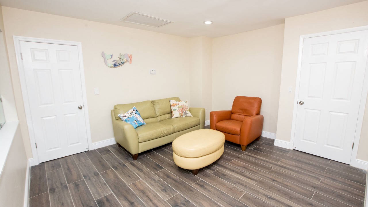 Photo of Livingroom in Ocean Ridge