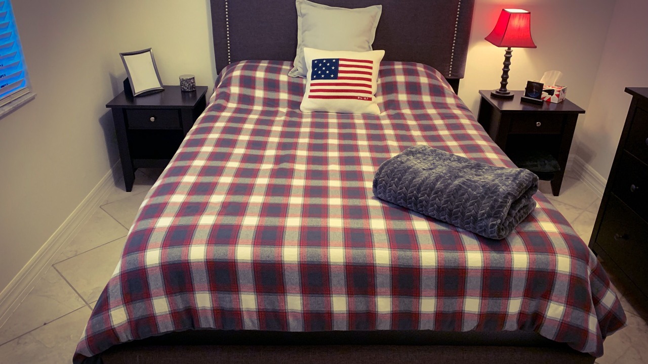 Photo of Bedroom in Pelican