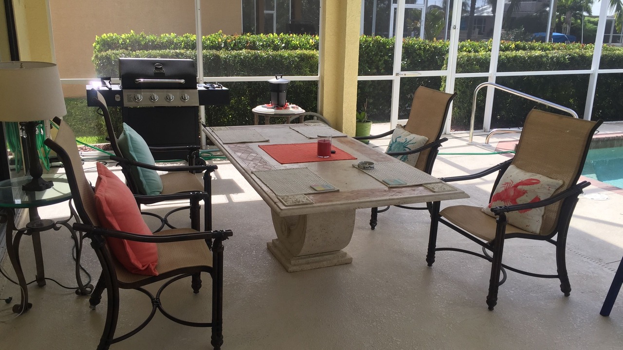 Photo of Outdoor in Pelican