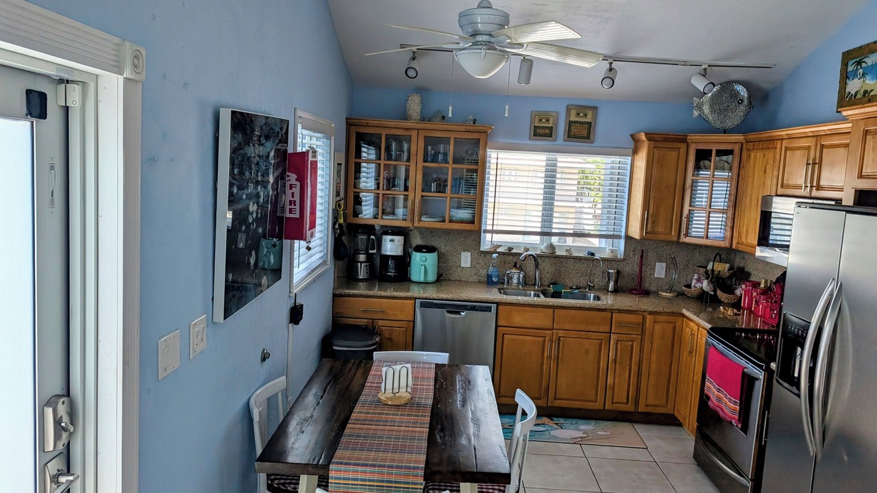 Photo of Others in Tavernier