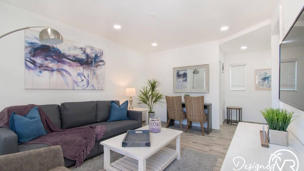 Photo of Livingroom in Hollywood