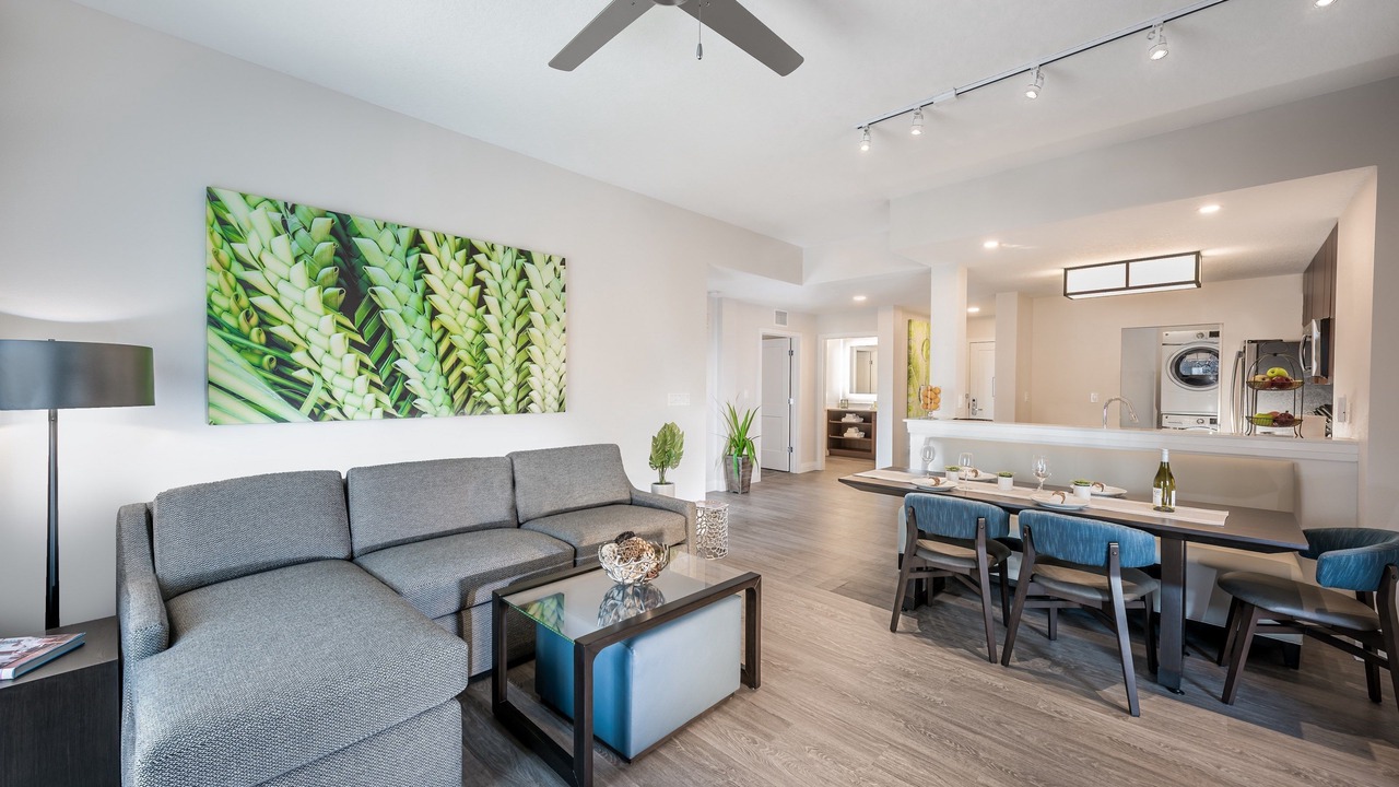Photo of Livingroom in Four Corners