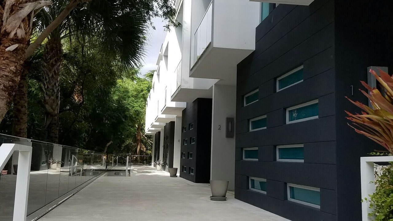 Photo of Outdoor in Brickell