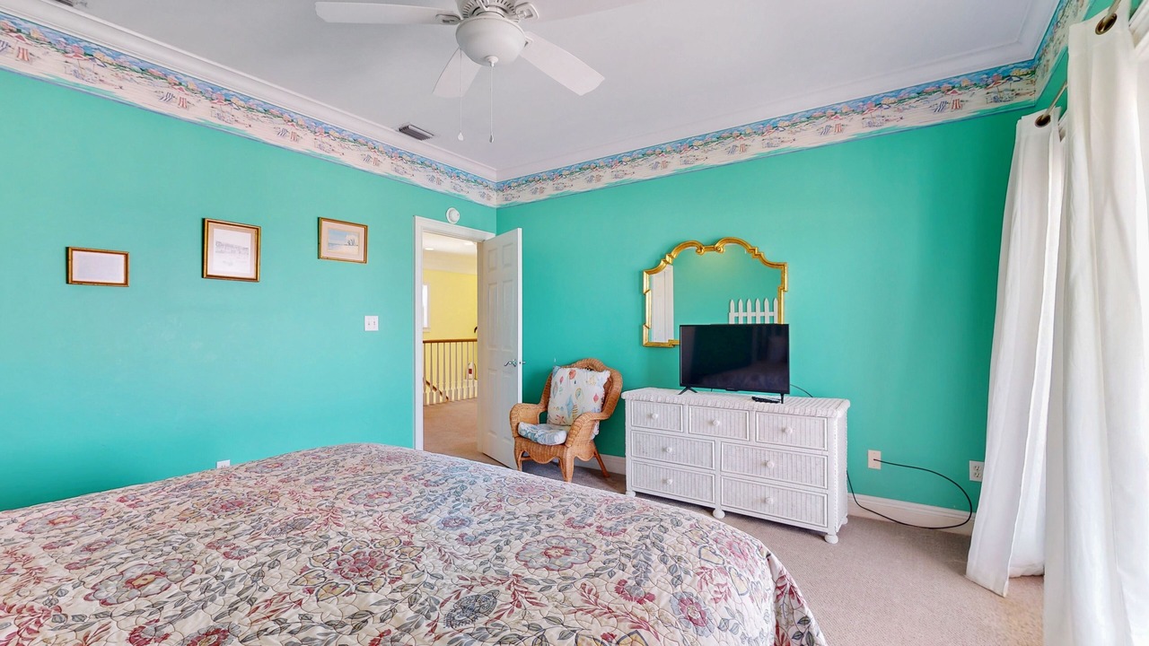 Photo of Bedroom in Audubon Place