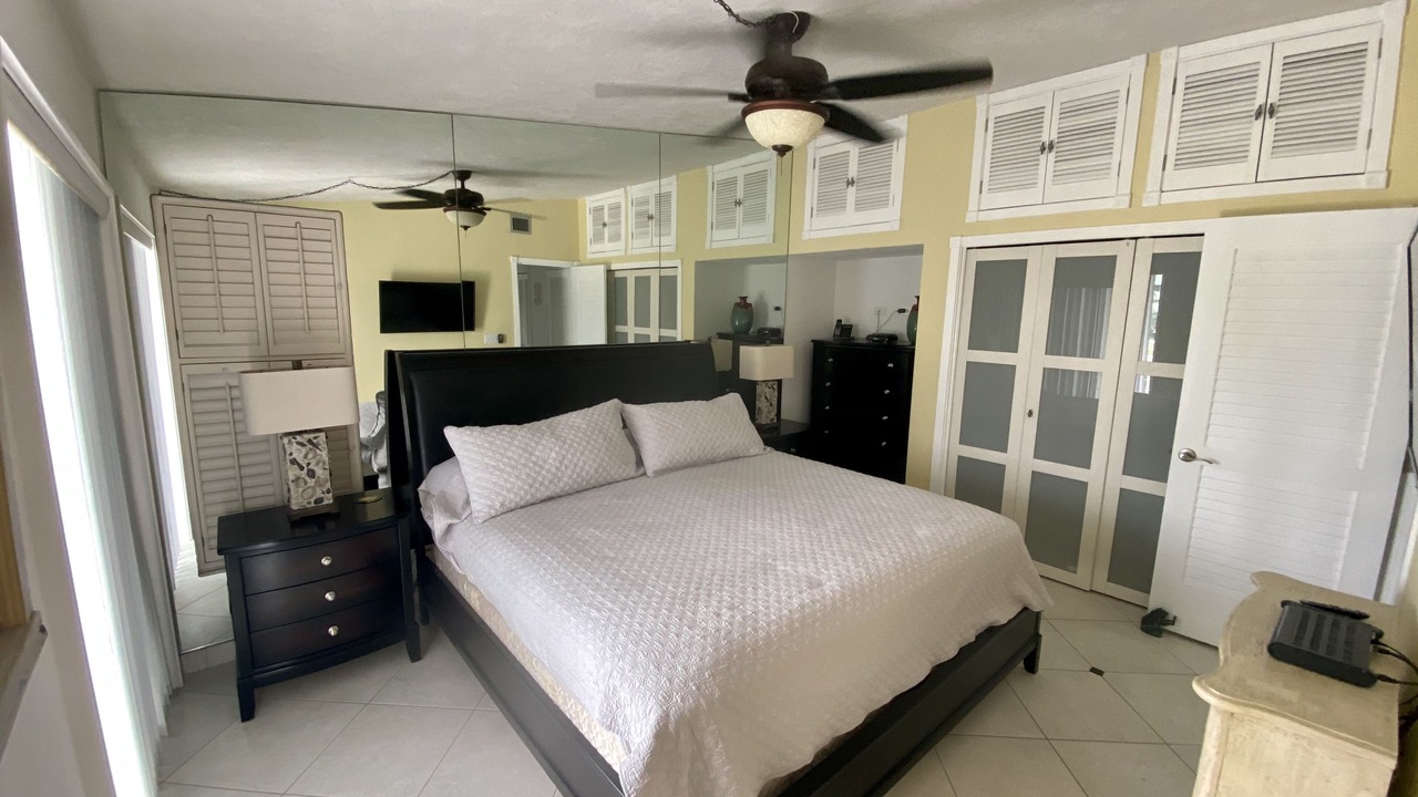 Photo of Bedroom in Toll Gate Shores