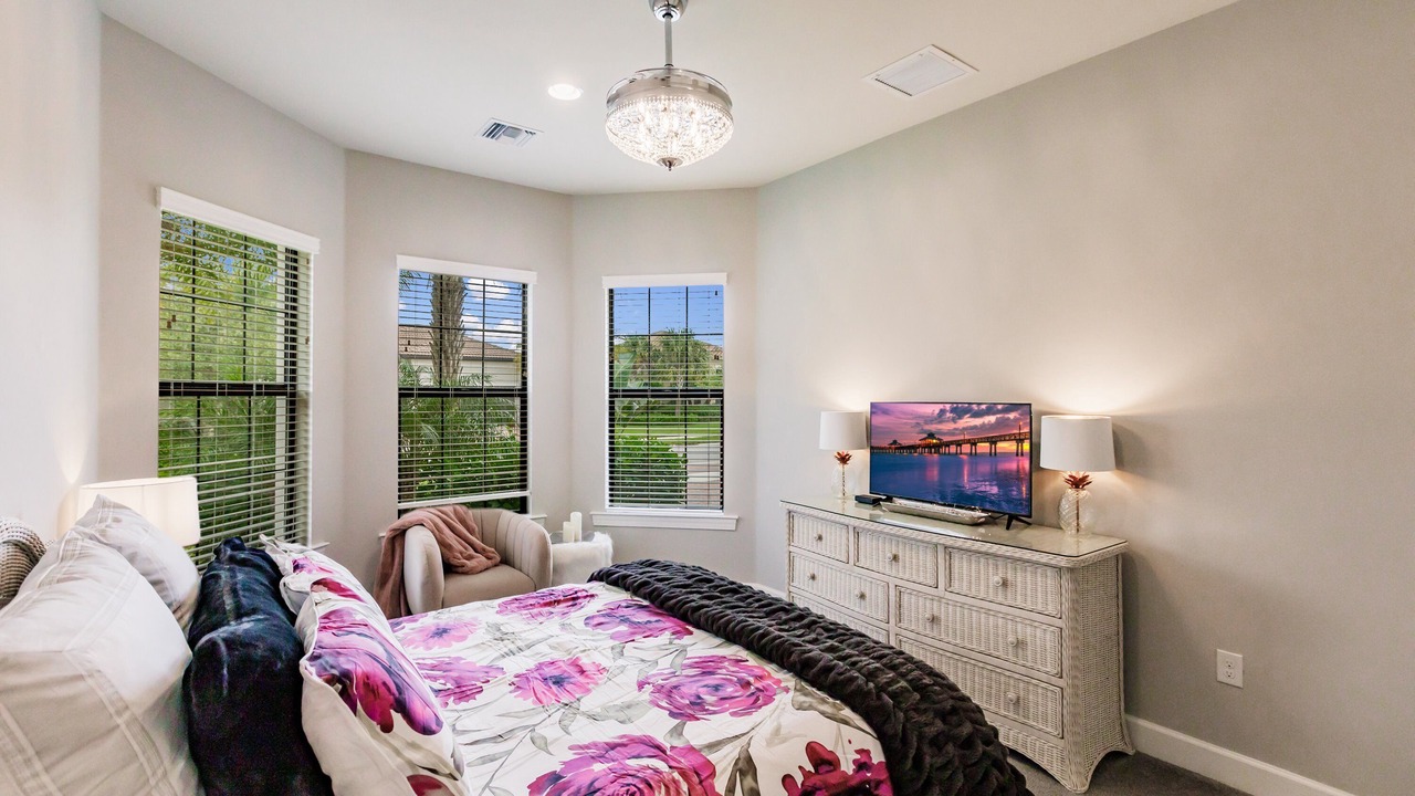 Photo of Bedroom in Arborwood
