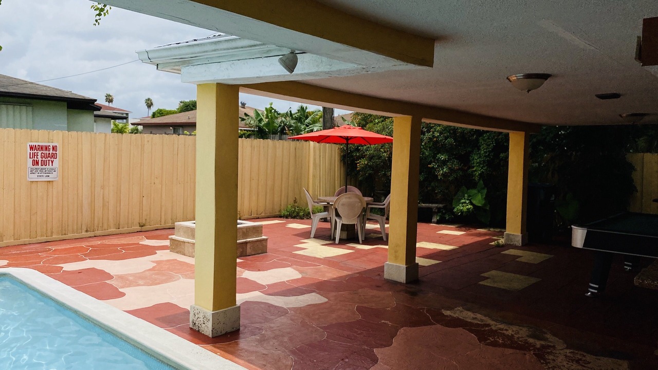 Photo of Patio Balcony in Cutler Bay
