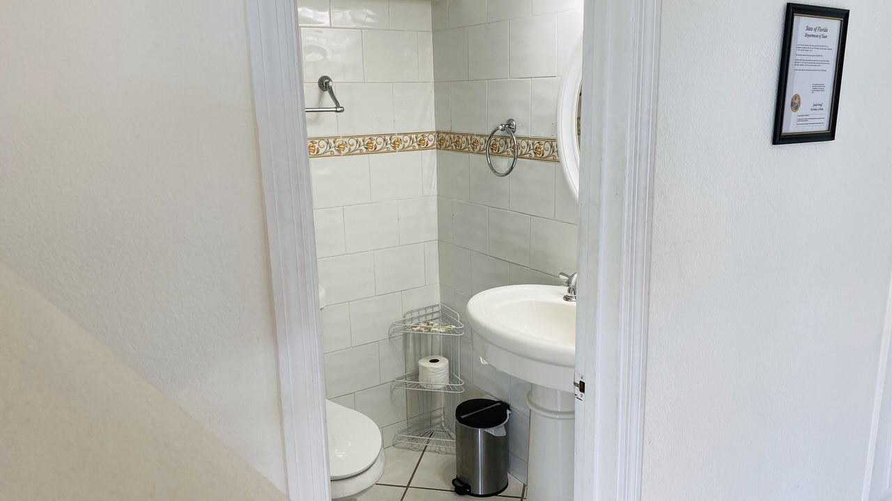 Photo of Bathroom in Cutler Bay