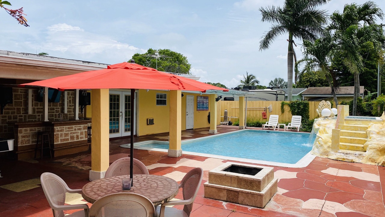 Photo of Outdoor in Cutler Bay