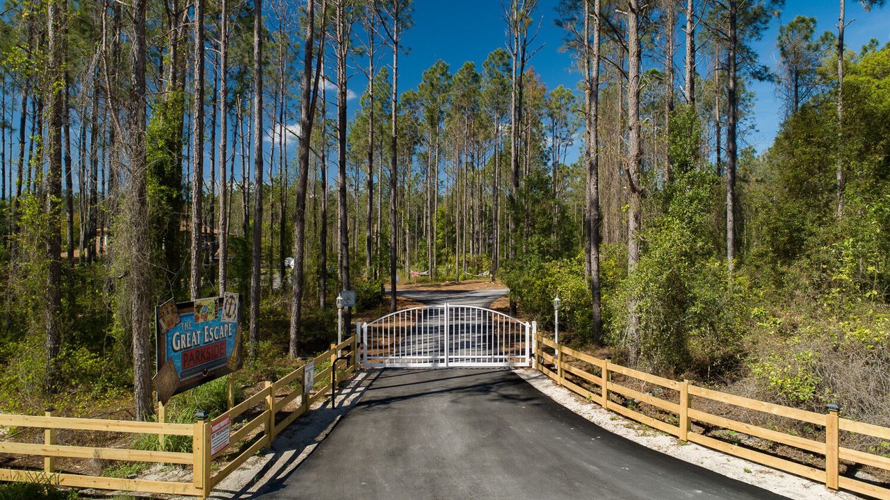 Photo of Others in Groveland