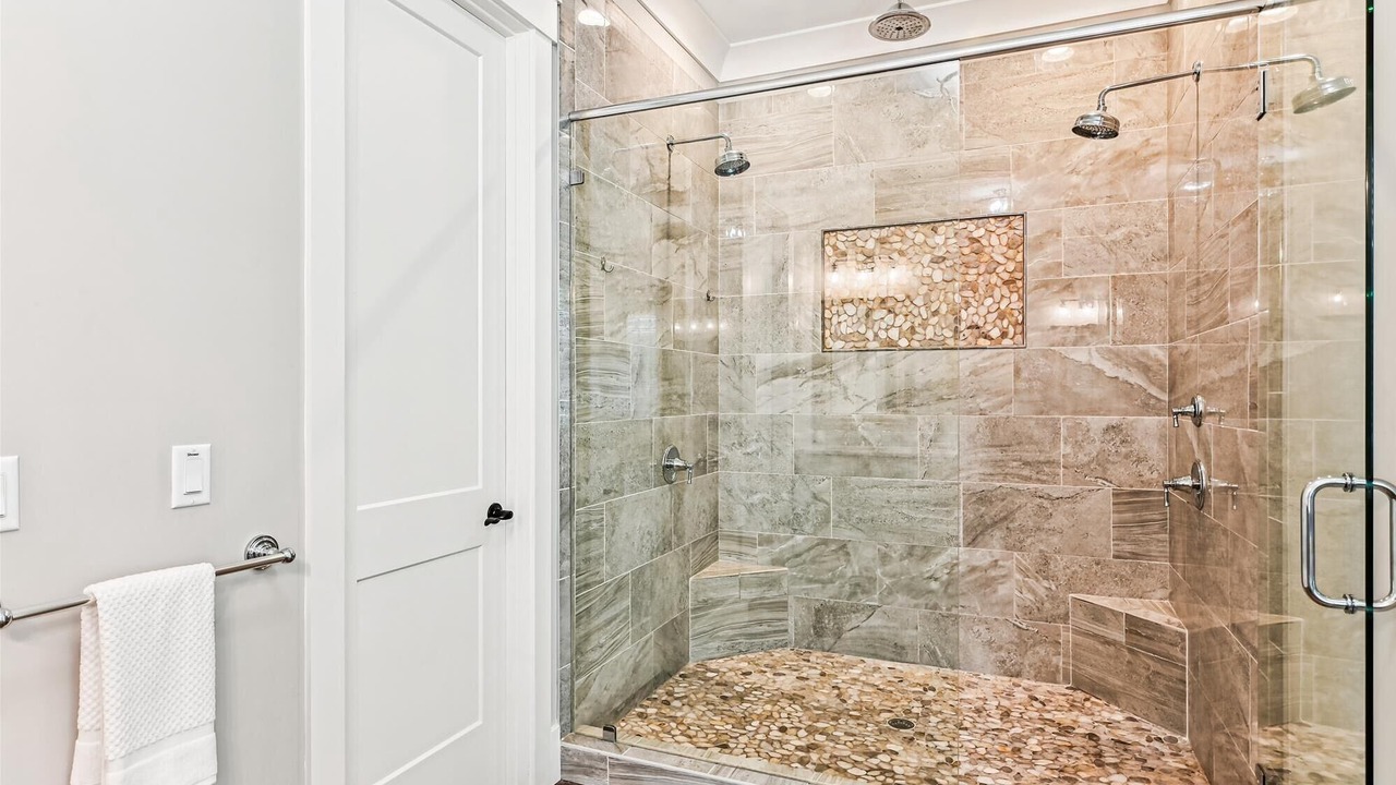 Photo of Bathroom in Folly Field