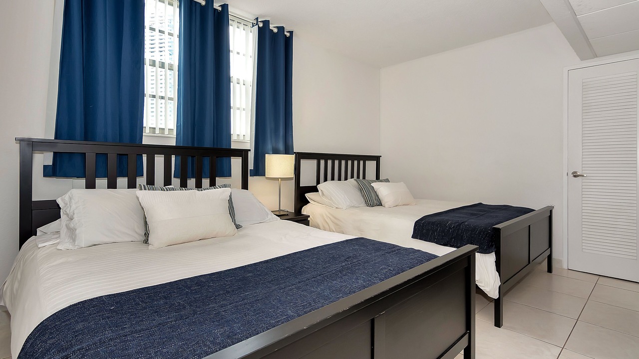 Photo of Bedroom in Hollywood South Central Beach