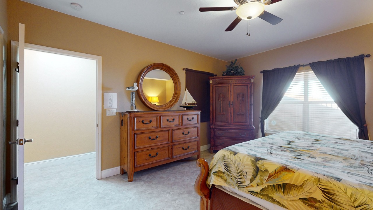 Photo of Bedroom in Independence Square