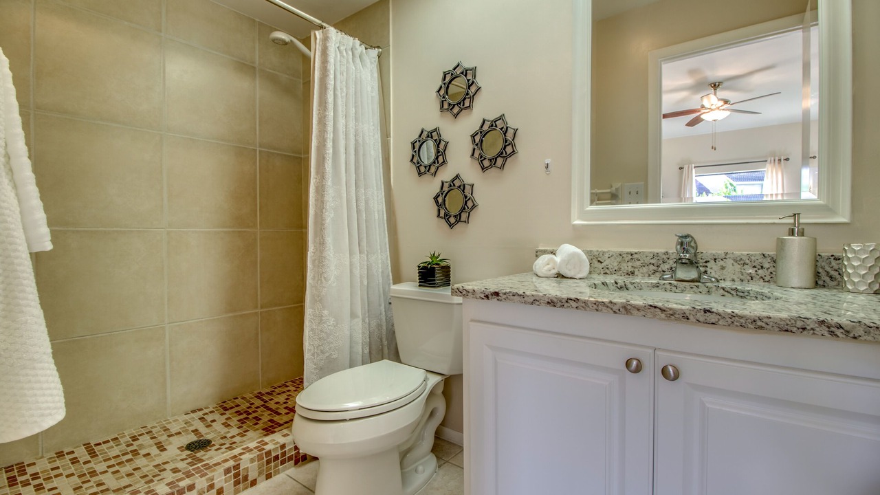 Photo of Bathroom in Central Naples