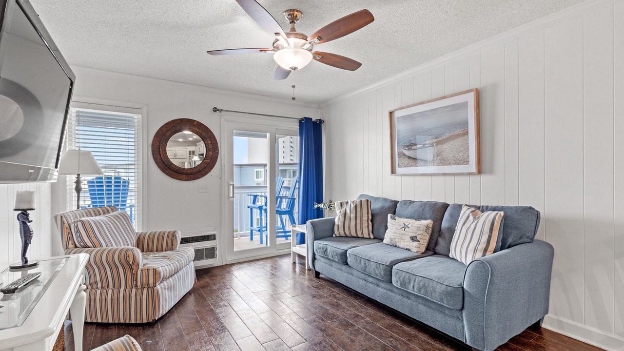 Photo of Livingroom in Myrtle Beach