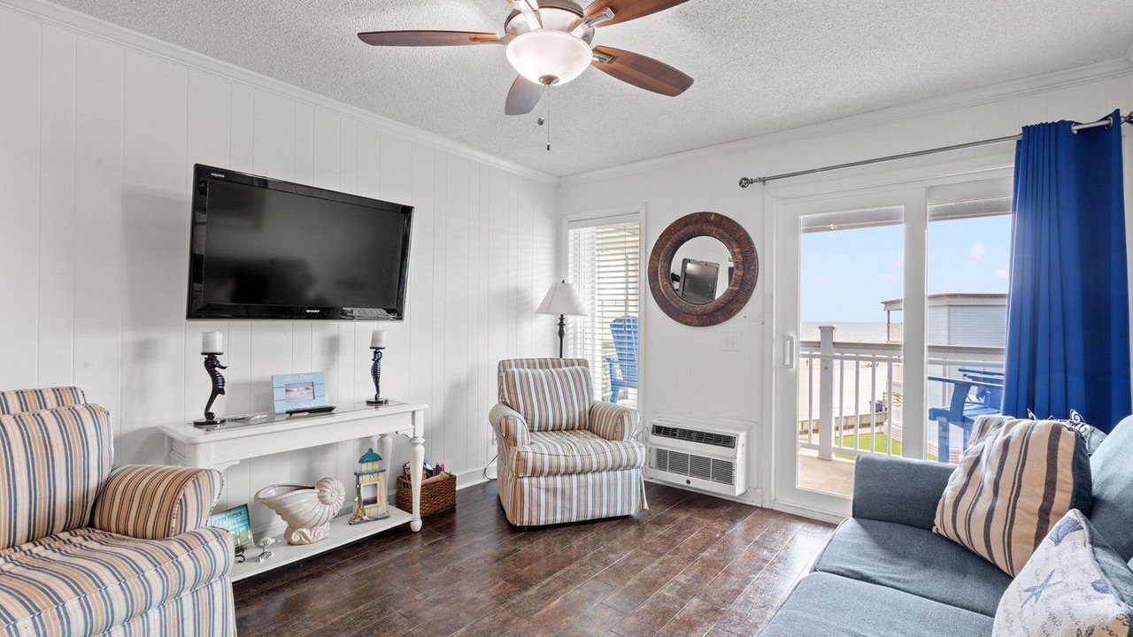 Photo of Livingroom in Myrtle Beach