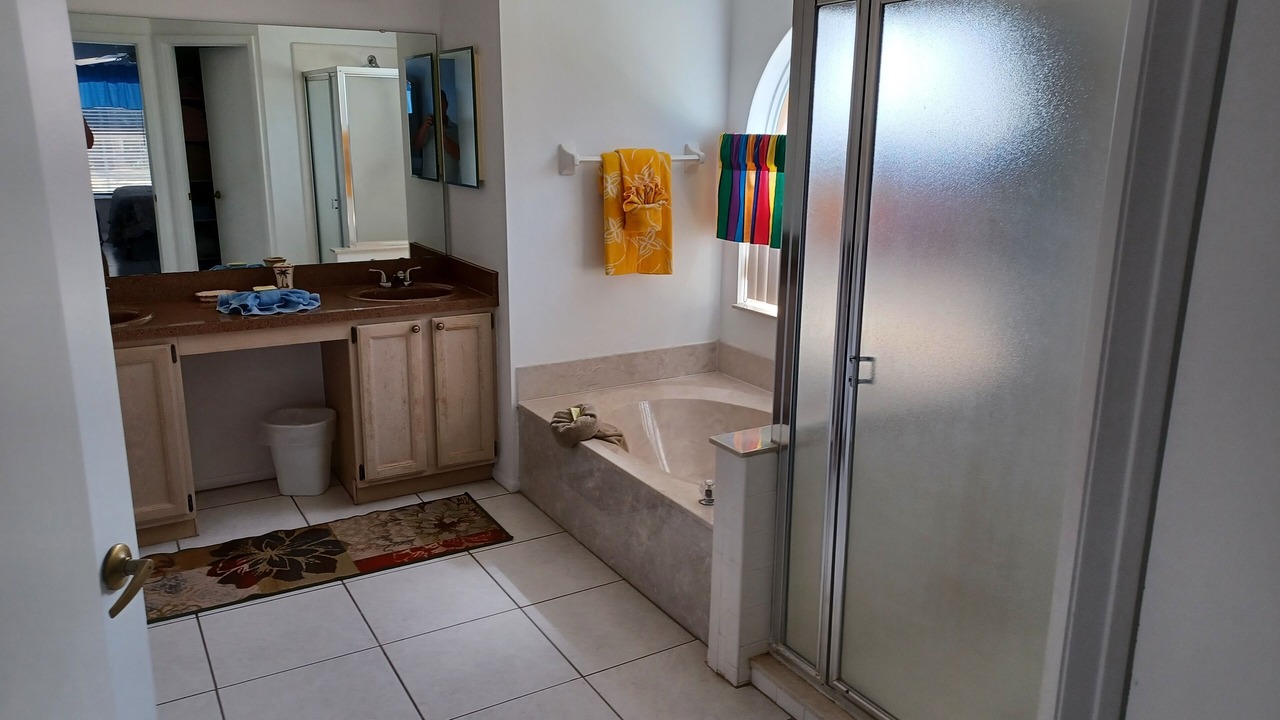 Photo of Bathroom in Lindfields