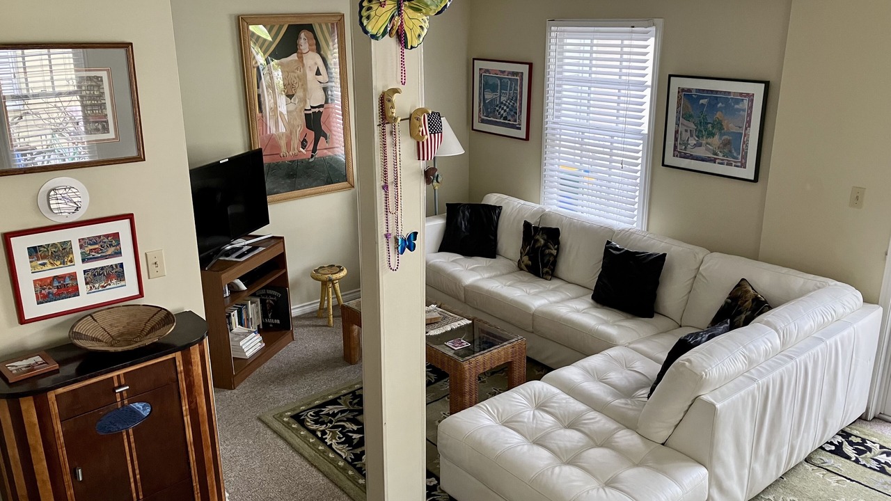Photo of Livingroom in Truman Annex