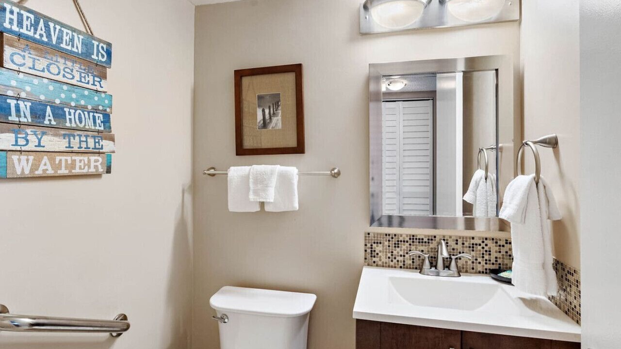 Photo of Bathroom in Casa del Mar