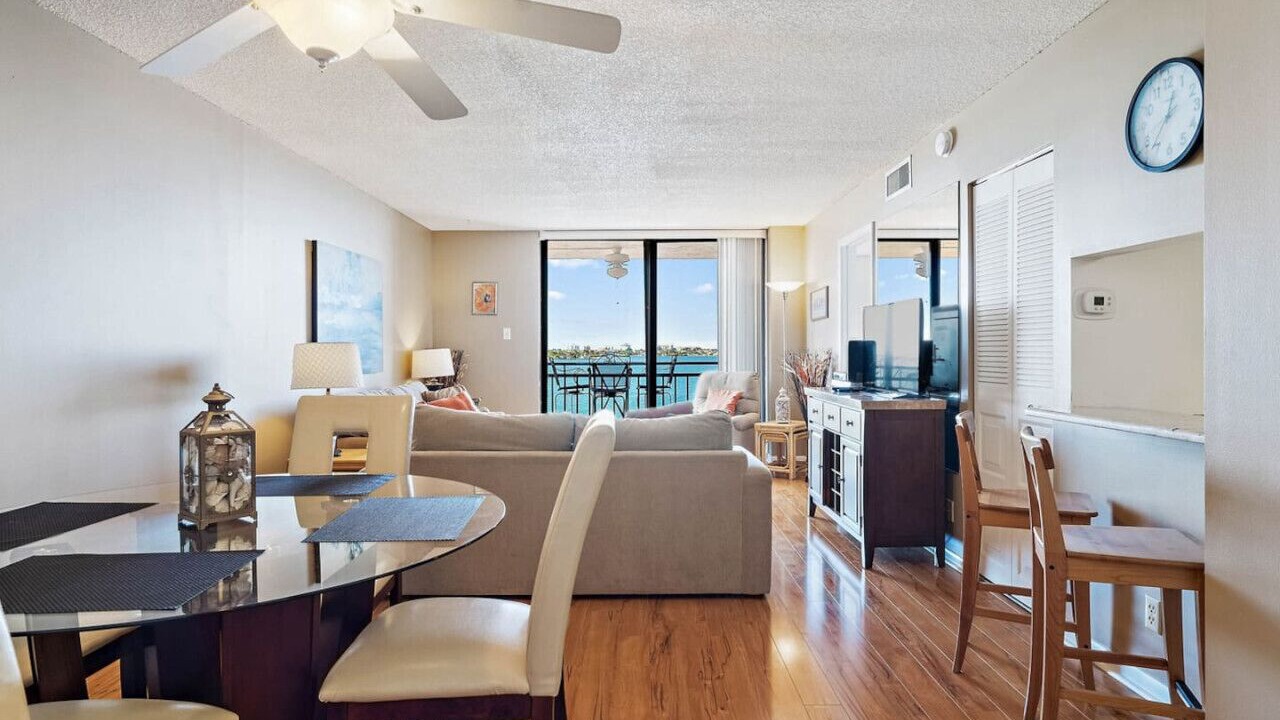 Photo of Bedroom in Casa del Mar