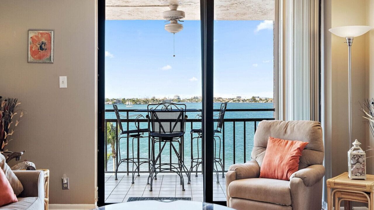 Photo of Bedroom in Casa del Mar