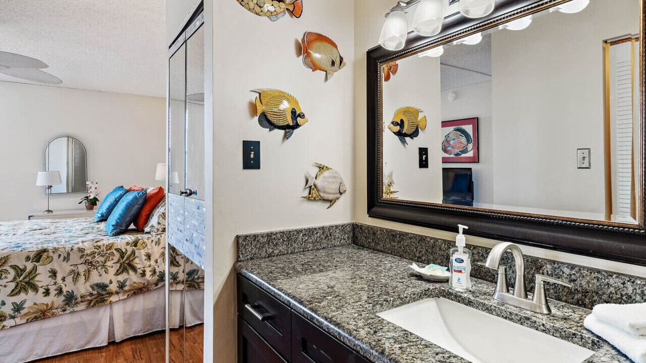 Photo of Bathroom in Casa del Mar