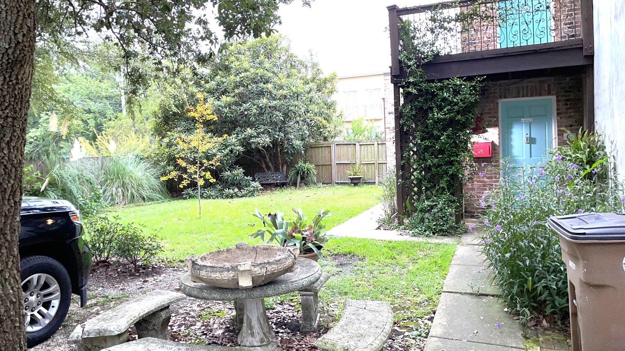 Photo of Patio Balcony in Central Business District
