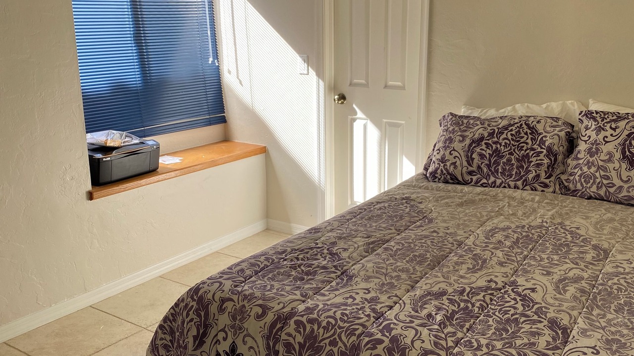Photo of Bedroom in Bonita Shores