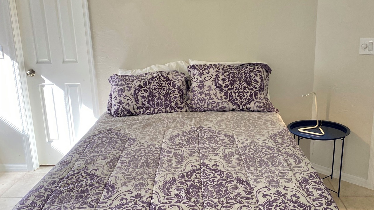 Photo of Bedroom in Bonita Shores