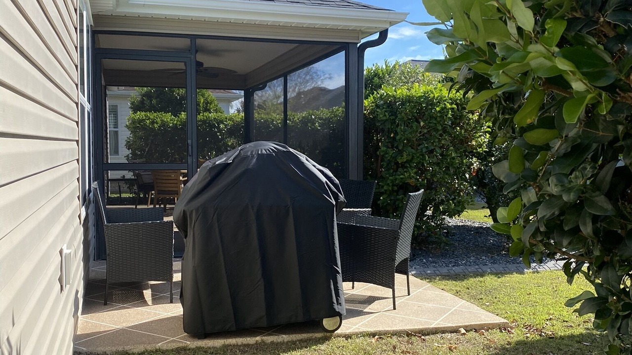 Photo of Outdoor in Village of Collier