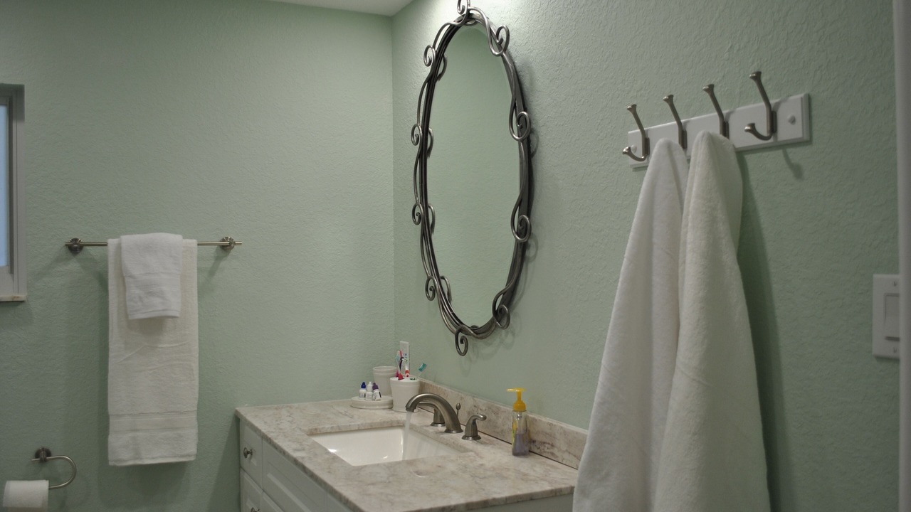 Photo of Bathroom in Indian Waterways