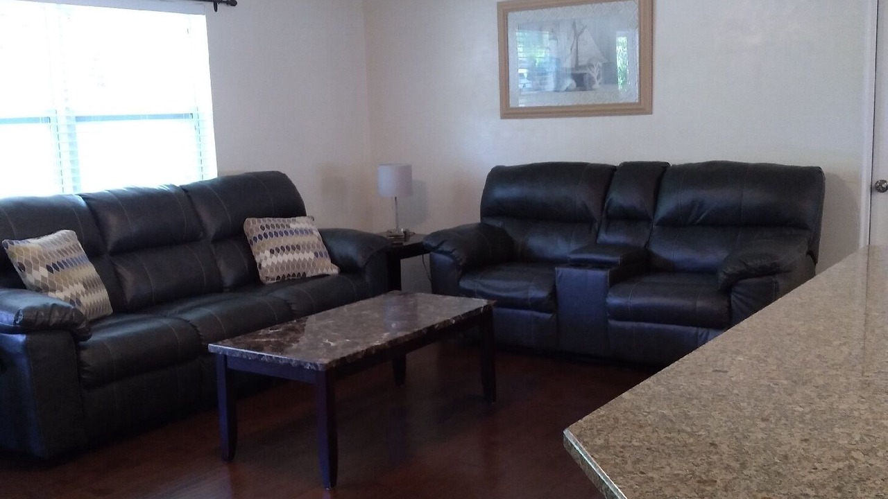 Photo of Livingroom in Disston Heights