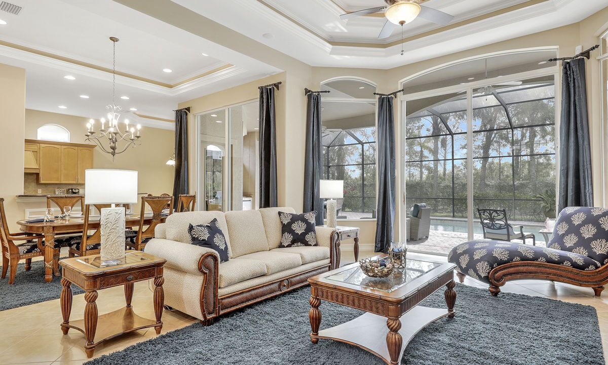 Photo of Livingroom in Naples
