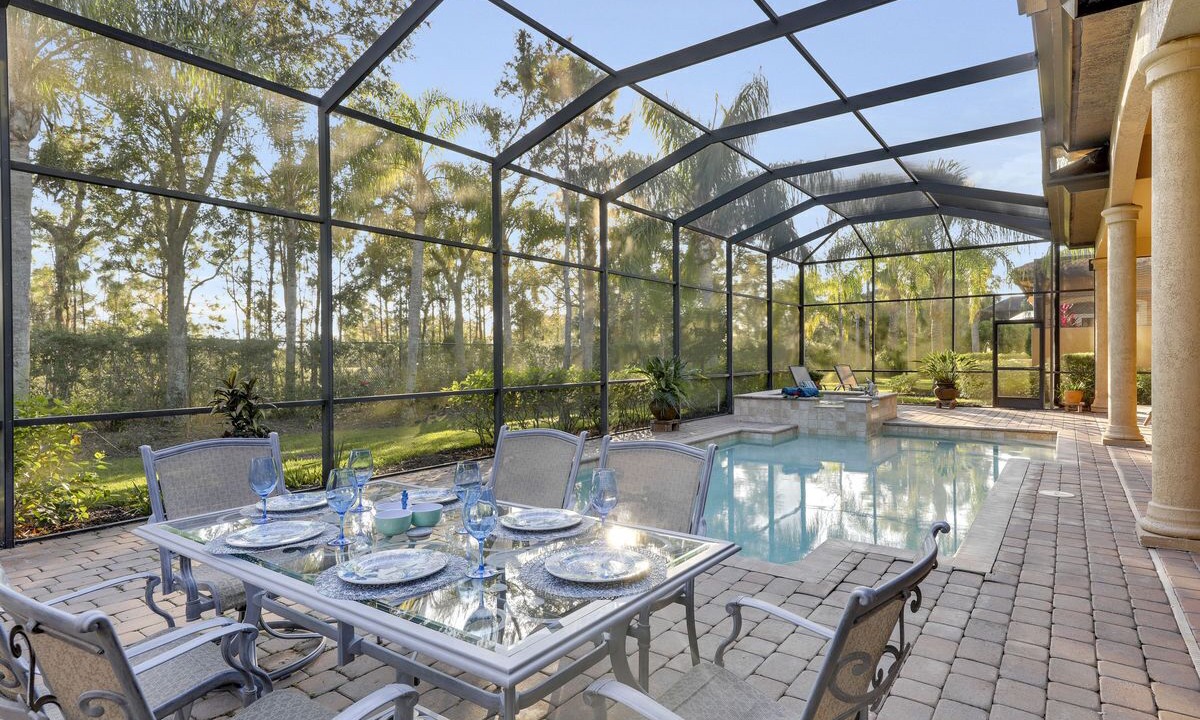 Photo of Outdoor in Naples