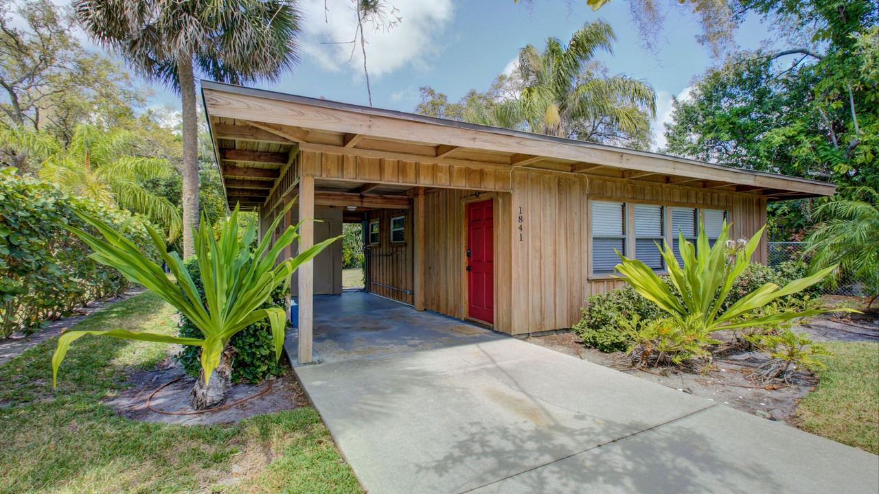 Photo of Outdoor in South Sarasota