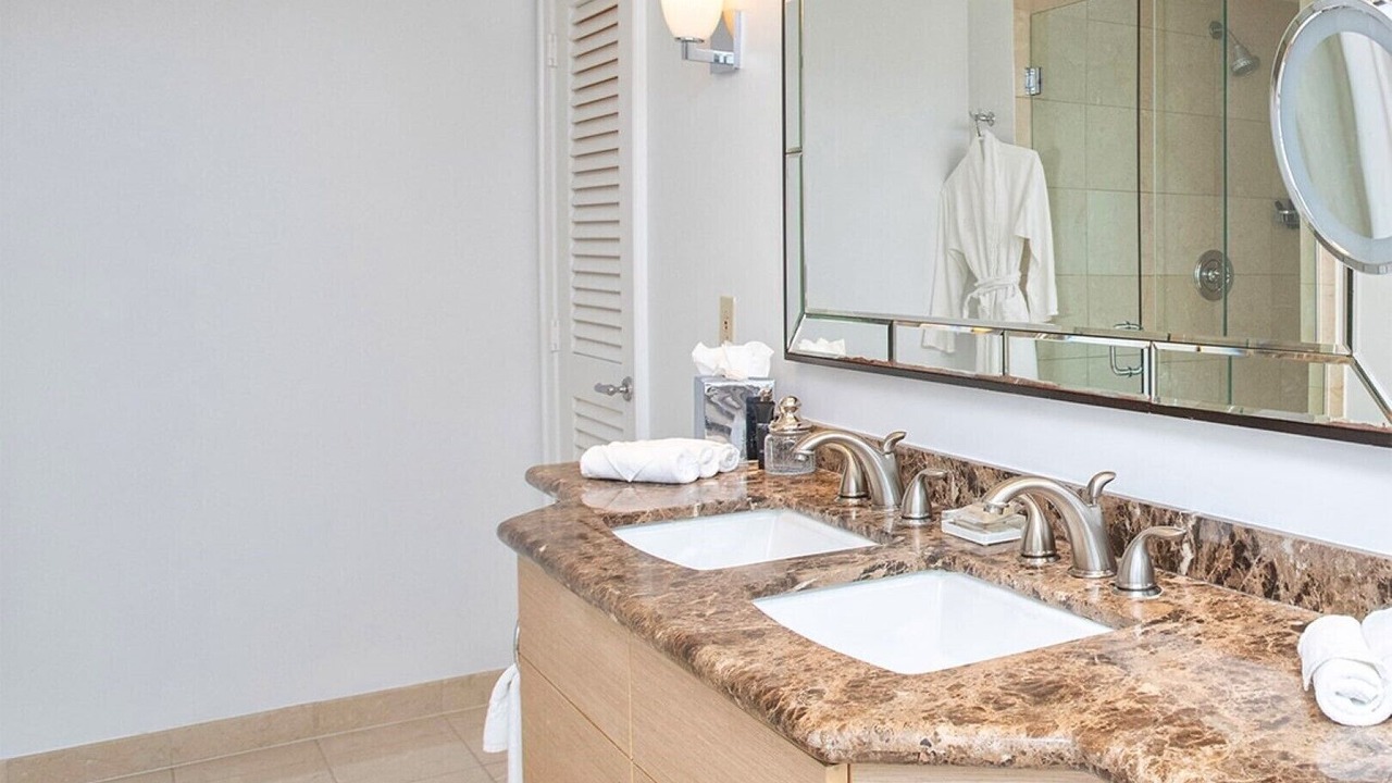 Photo of Bathroom in Key Biscayne