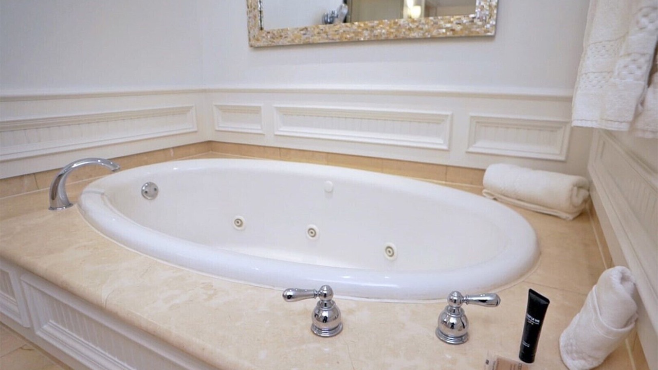 Photo of Bathroom in Key Biscayne