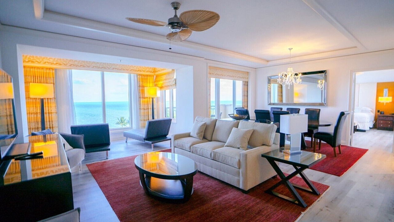 Photo of Livingroom in Key Biscayne